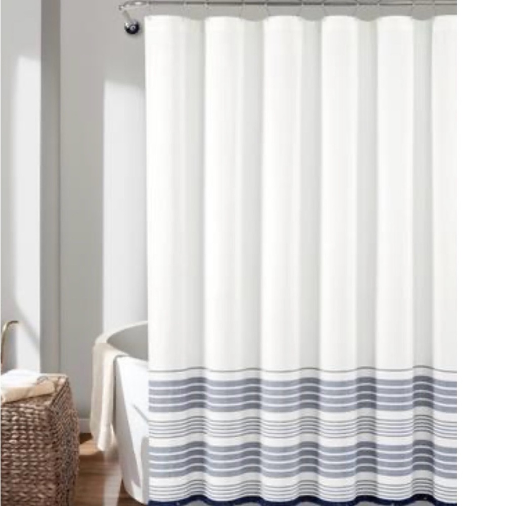 Lush Decor Nantucket Yarn Dyed Cotton Tassel Fringe Shower Curtain - White/Navy